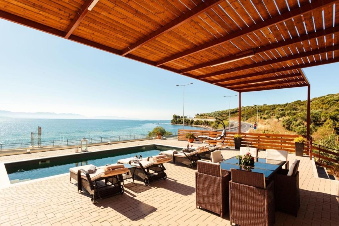 Seaside Summer Bliss - Aurora Luxury Pool Paradise Petalídhion Exterior foto