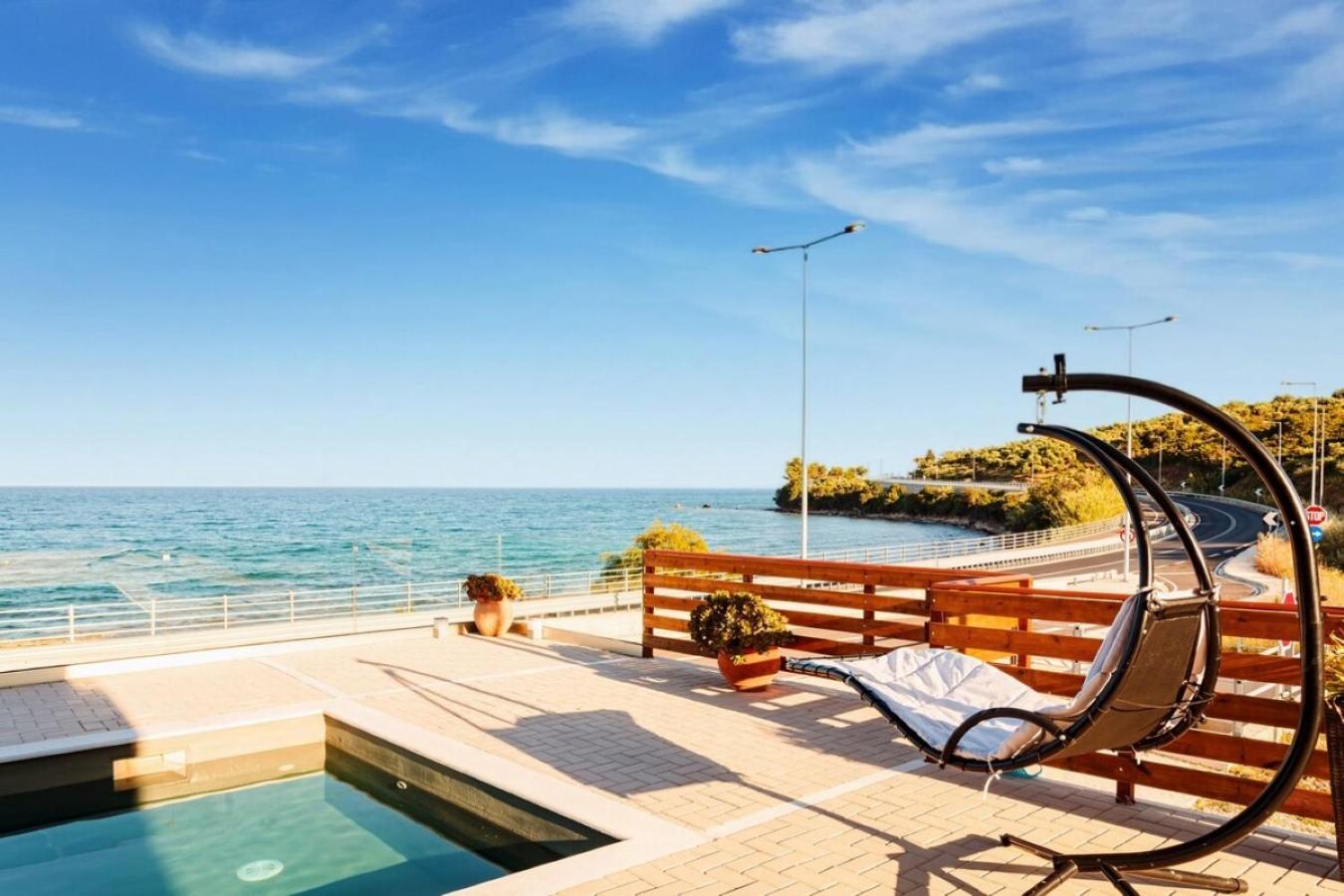 Seaside Summer Bliss - Aurora Luxury Pool Paradise Petalídhion Exterior foto